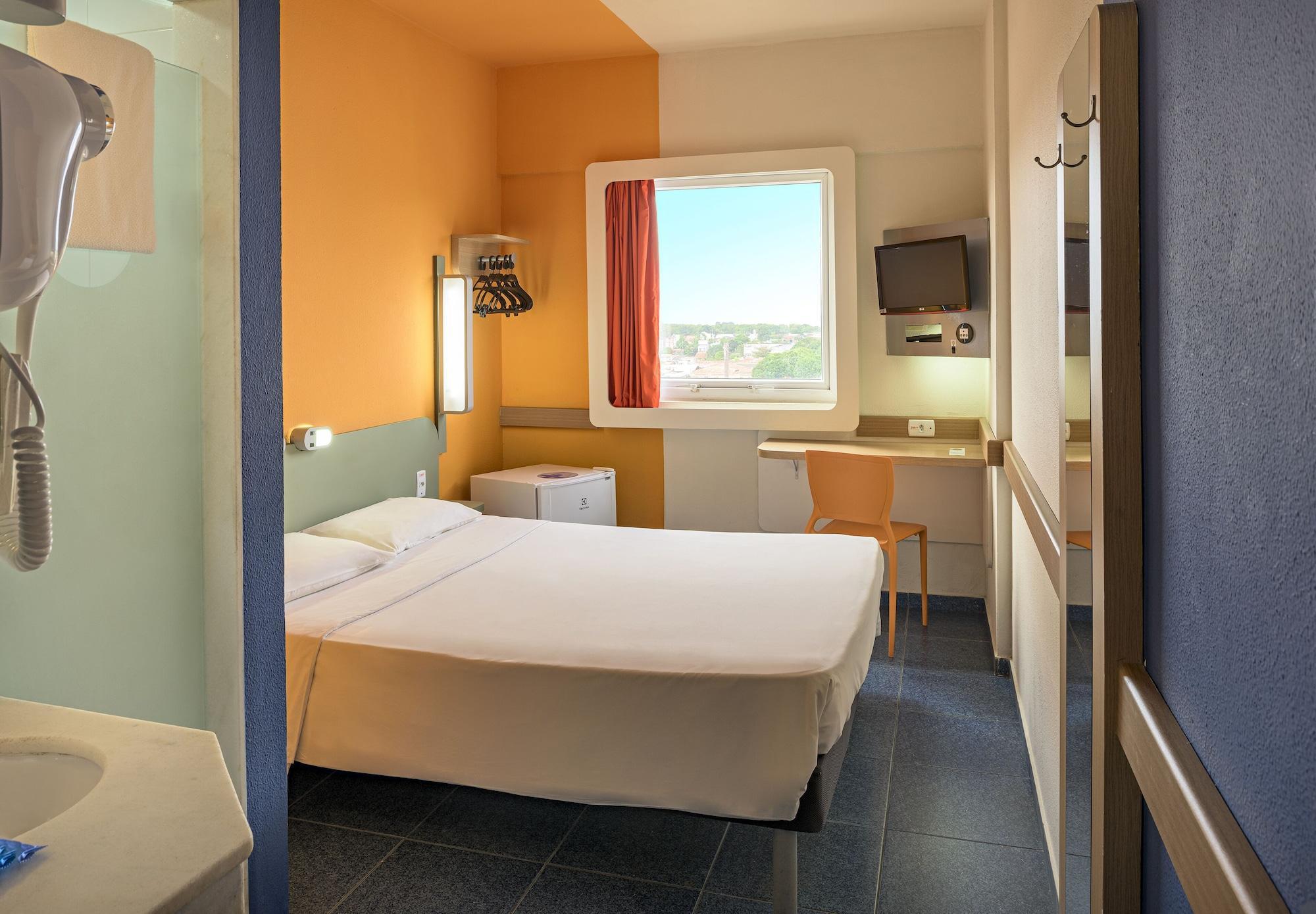 Ibis Budget Belem Exterior photo