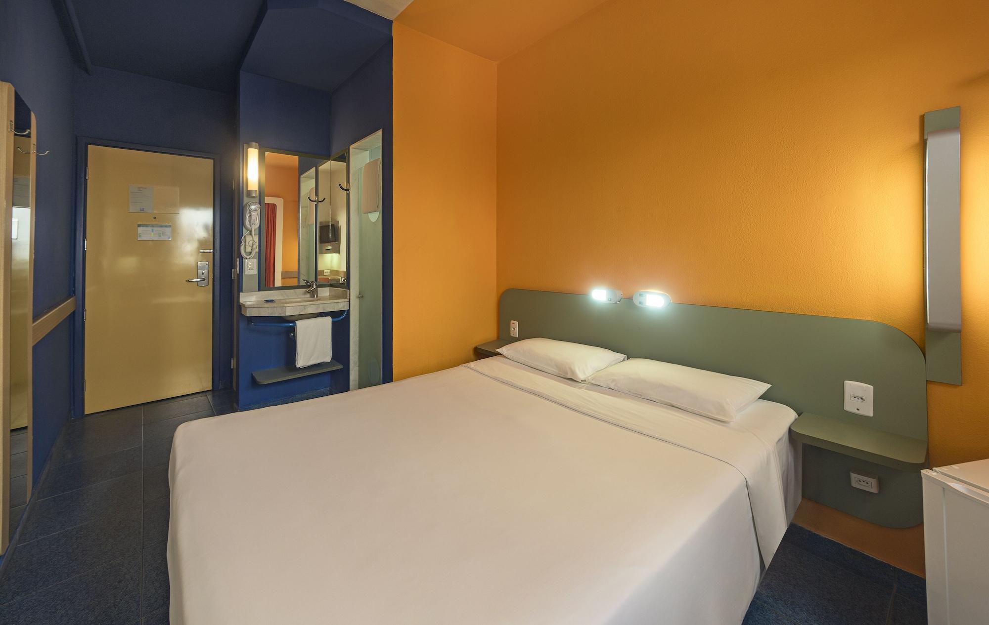 Ibis Budget Belem Exterior photo